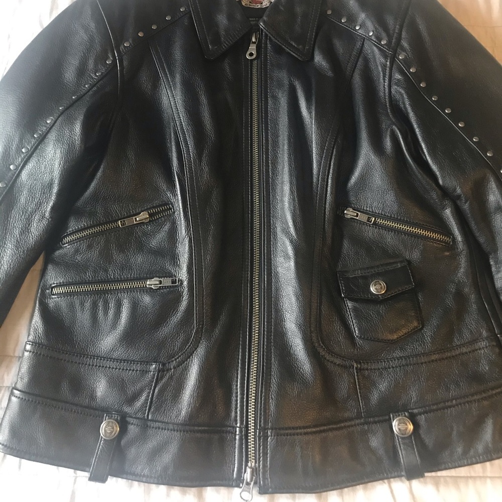 Harley Davidson Leather Riding Jacket - Picture 4 of 11